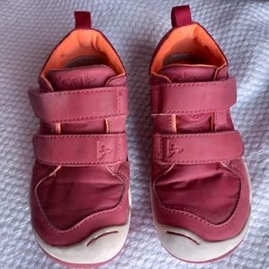 PLAE kids shoes size 9.5